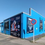 Panneaux et adhésifs pour la conserverie de Loctudy